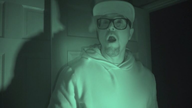 Zak Bagans Exhibits Signature Restraint in Haunted Brothel [Guide to the Unknown]